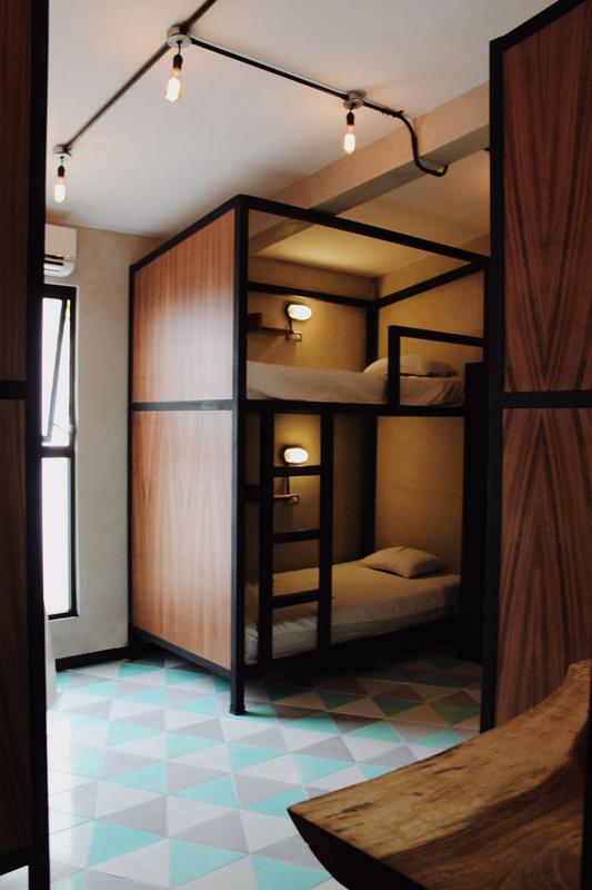 Moloch Hostel & Suites Канкун Екстериор снимка